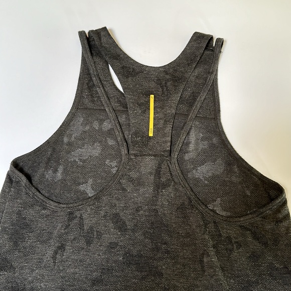 Lole grey camisole athletic top Small - Picture 3 of 5